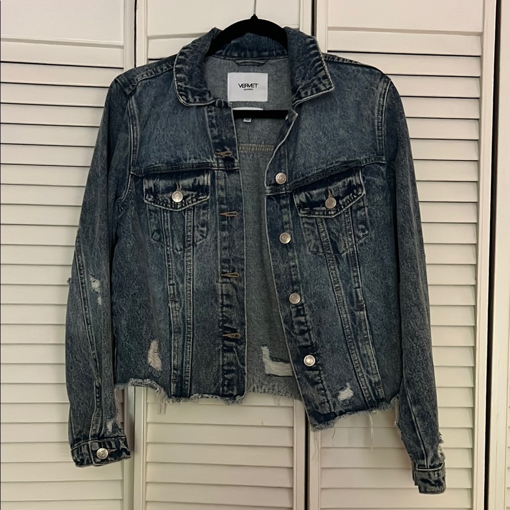 NWOT - Blue Jean Jacket Distressed Style